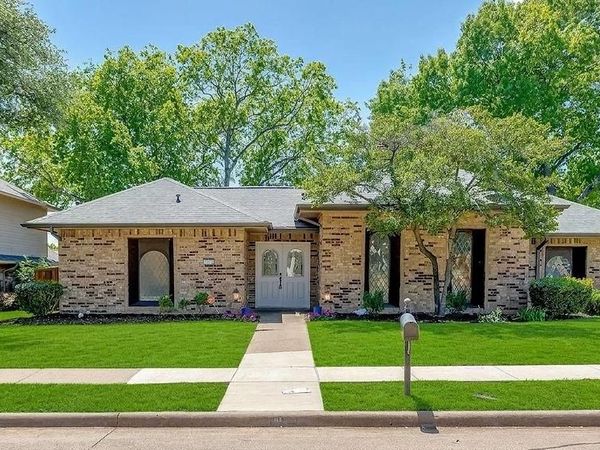 1005 Nottingham Drive, Carrollton, TX 75007