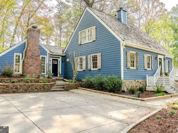 2872 McPherson Road NE, Roswell, GA 30075