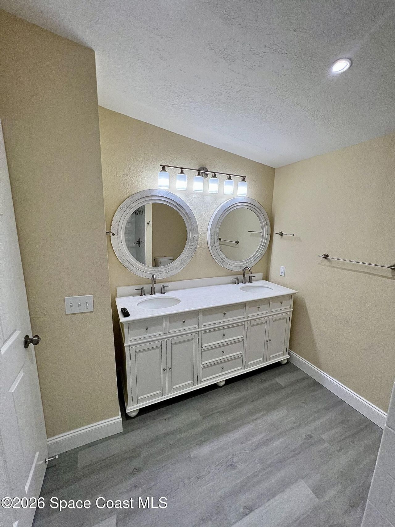 1213 Iriquois Drive , Barefoot Bay, FL 32976 Photo