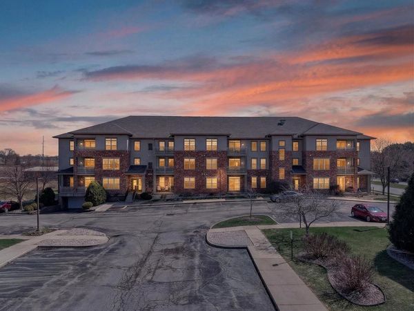 6402 Milwaukee Street, Unit 207, Madison, WI 53718