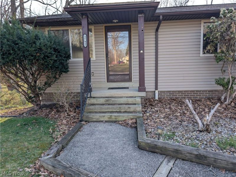 3792 Baumberger Road, Stow, OH 44224 Photo 1