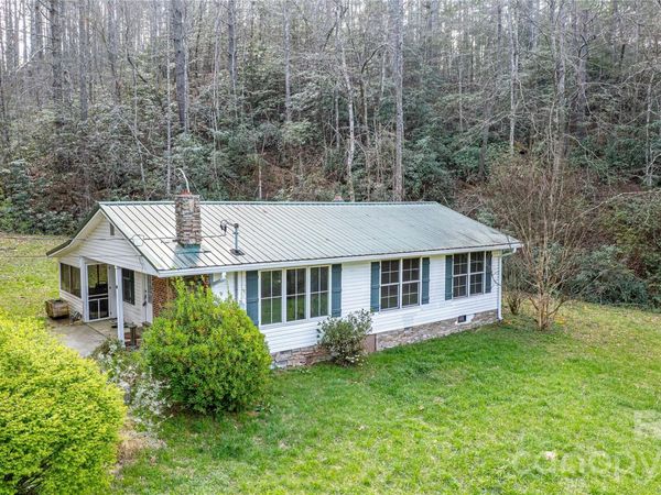 108 Poplar Gap Road, Brevard, NC 28712