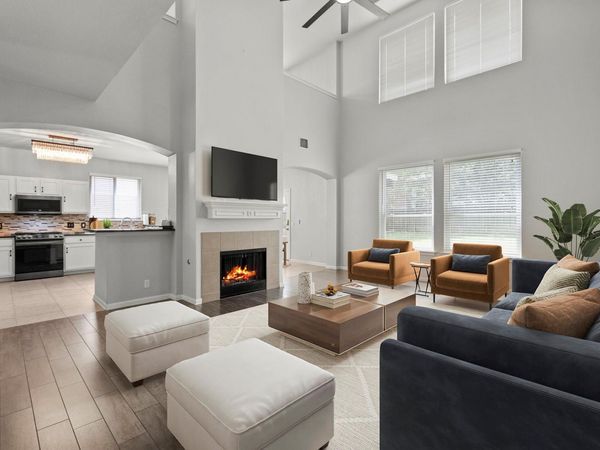 1100 Vanderbilt CIR, Pflugerville, TX 78660