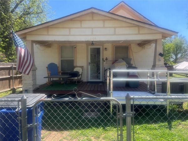 1105 W Washington Avenue, Guthrie, OK 73044