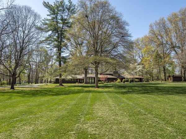 4780 E Farm Road 128, Springfield, MO 65802