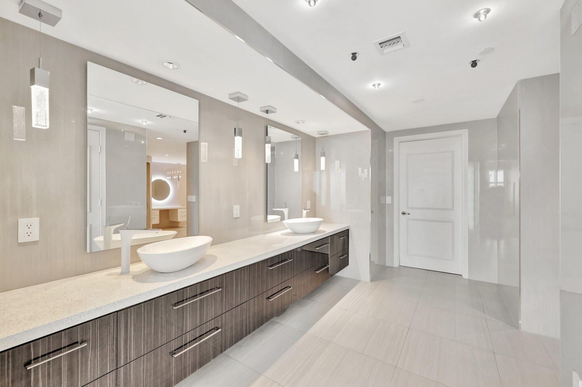 2100 N Ocean Boulevard, Unit 16e, Fort Lauderdale, FL 33305 Photo