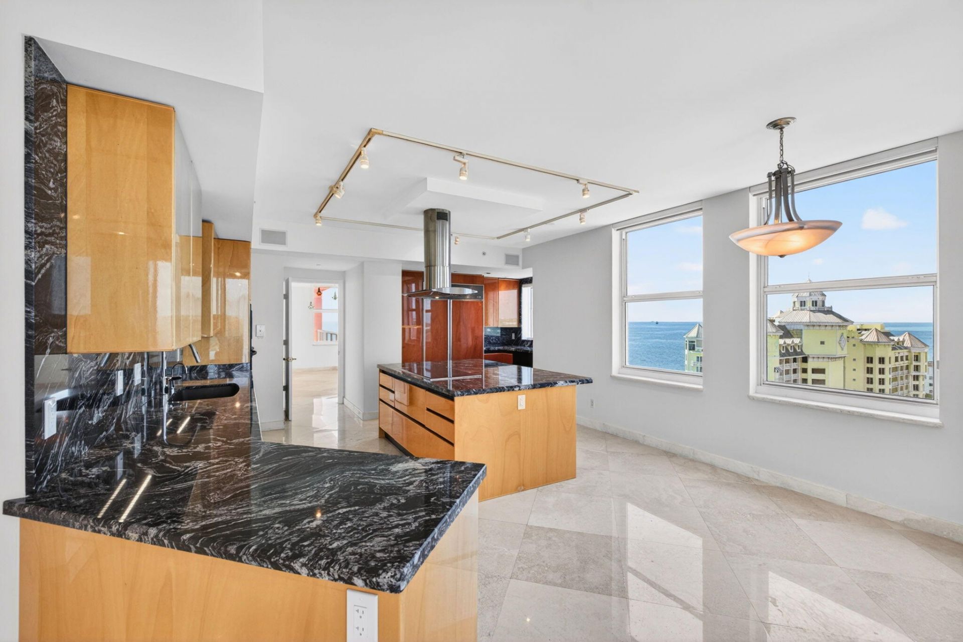 2100 N Ocean Boulevard, Unit 16e, Fort Lauderdale, FL 33305 Photo