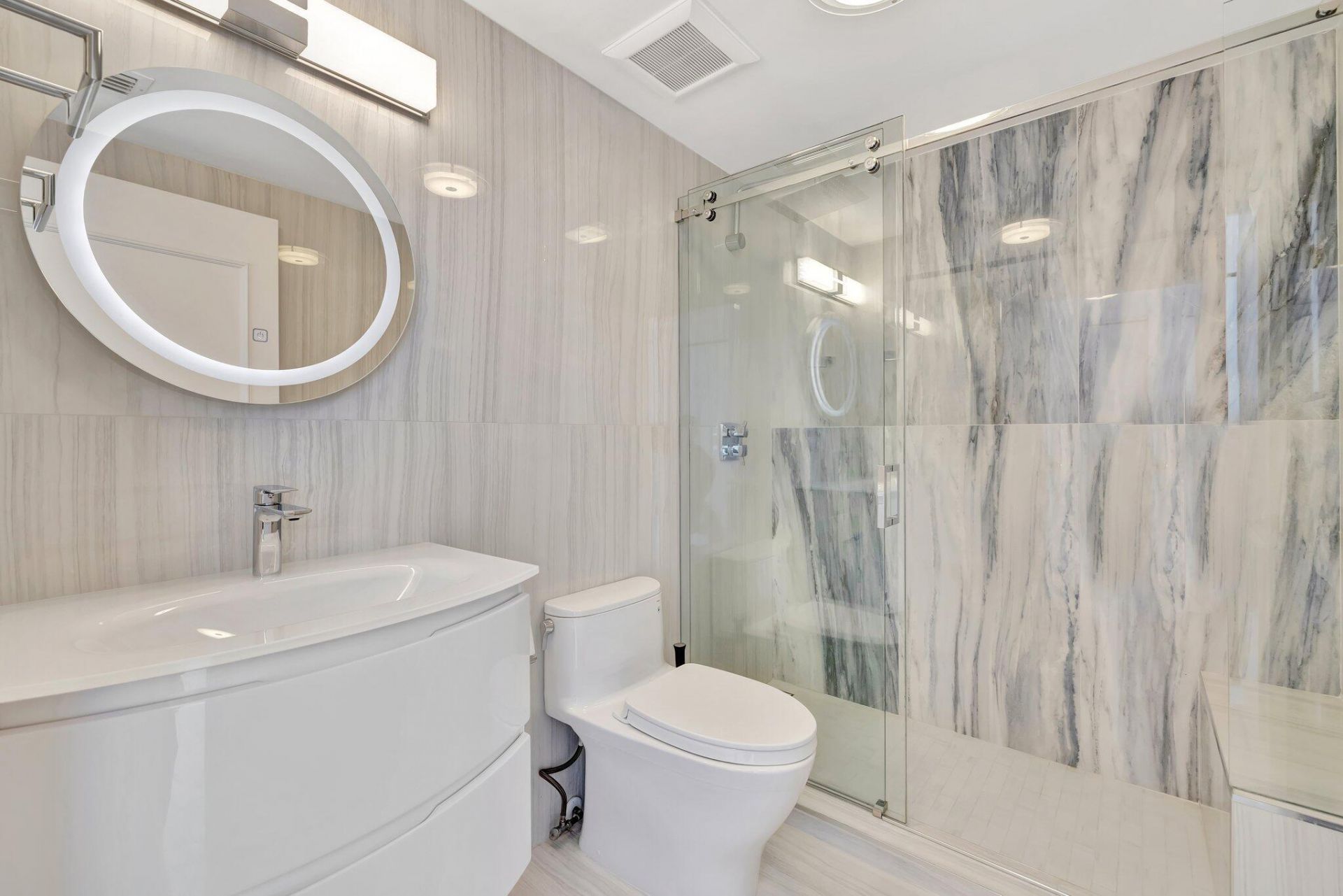 2100 N Ocean Boulevard, Unit 16e, Fort Lauderdale, FL 33305 Photo