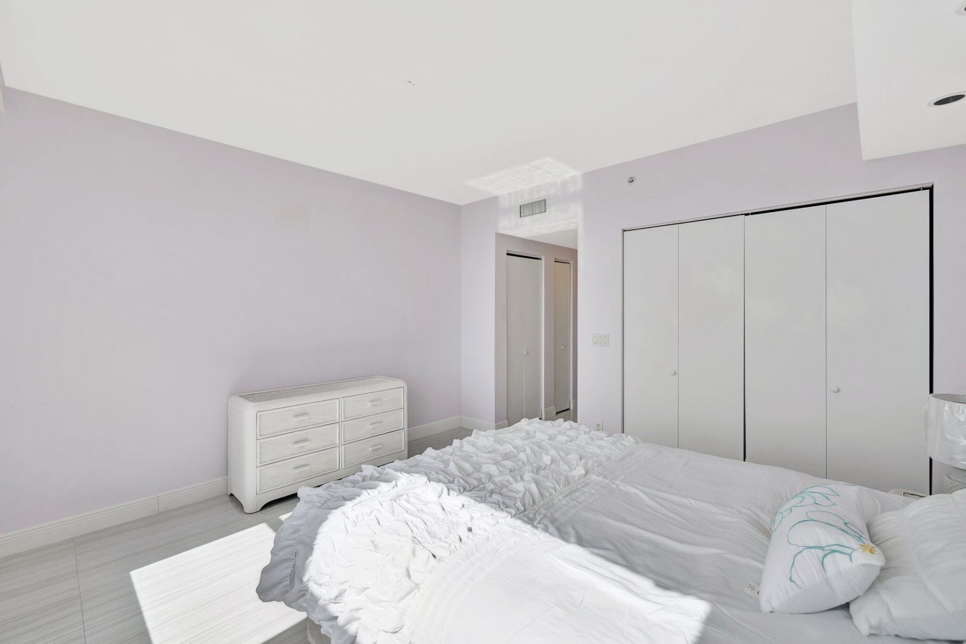 2100 N Ocean Boulevard, Unit 16e, Fort Lauderdale, FL 33305 Photo