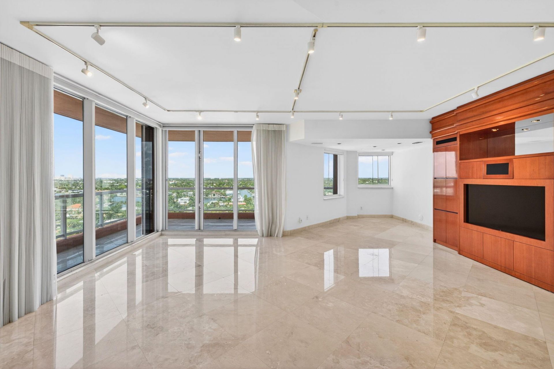 2100 N Ocean Boulevard, Unit 16e, Fort Lauderdale, FL 33305 Photo