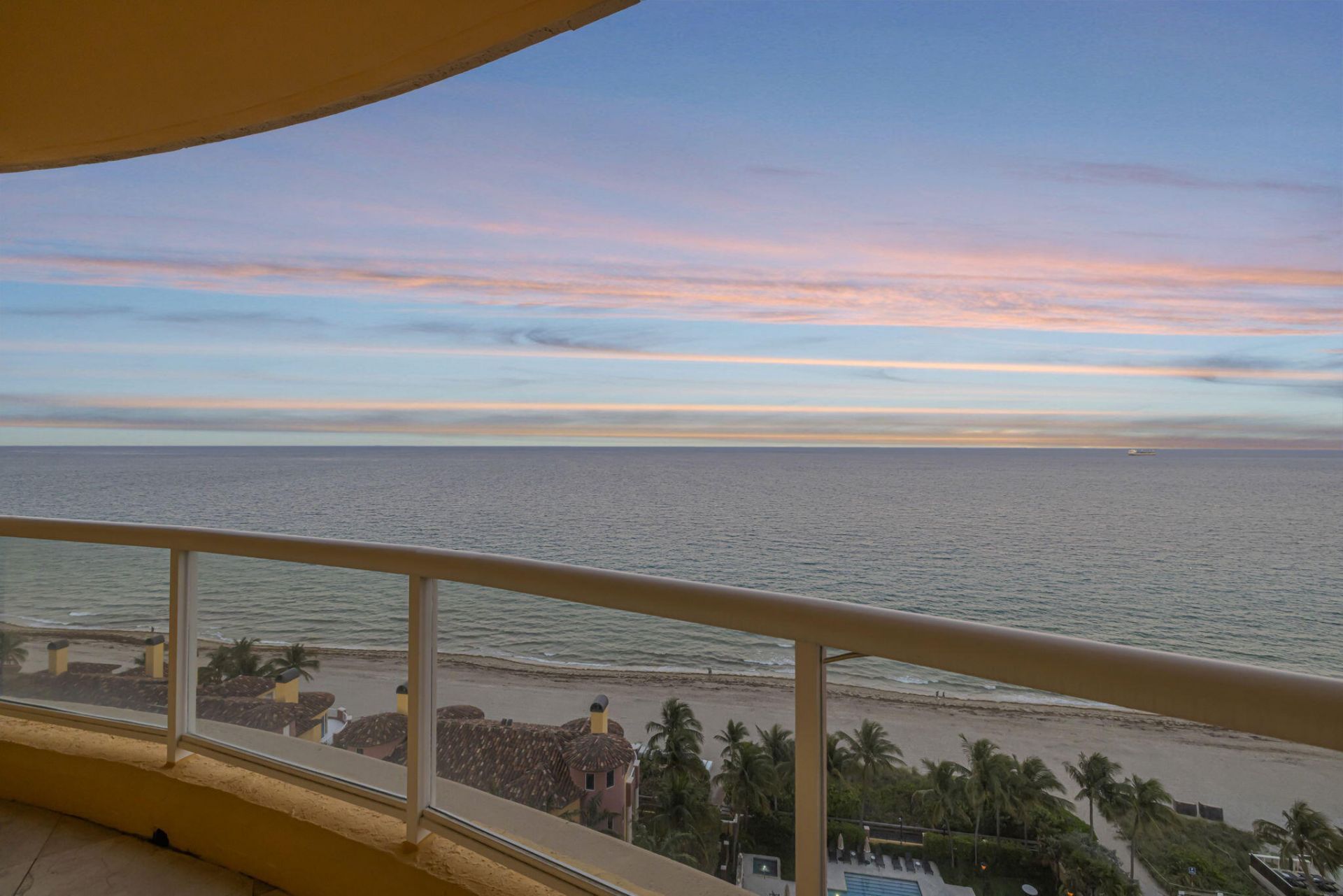 2100 N Ocean Boulevard, Unit 16e, Fort Lauderdale, FL 33305 Photo