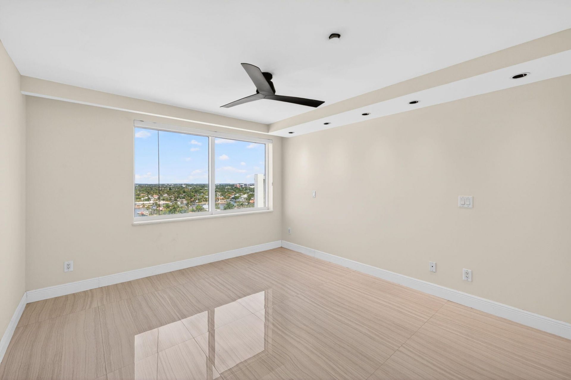 2100 N Ocean Boulevard, Unit 16e, Fort Lauderdale, FL 33305 Photo