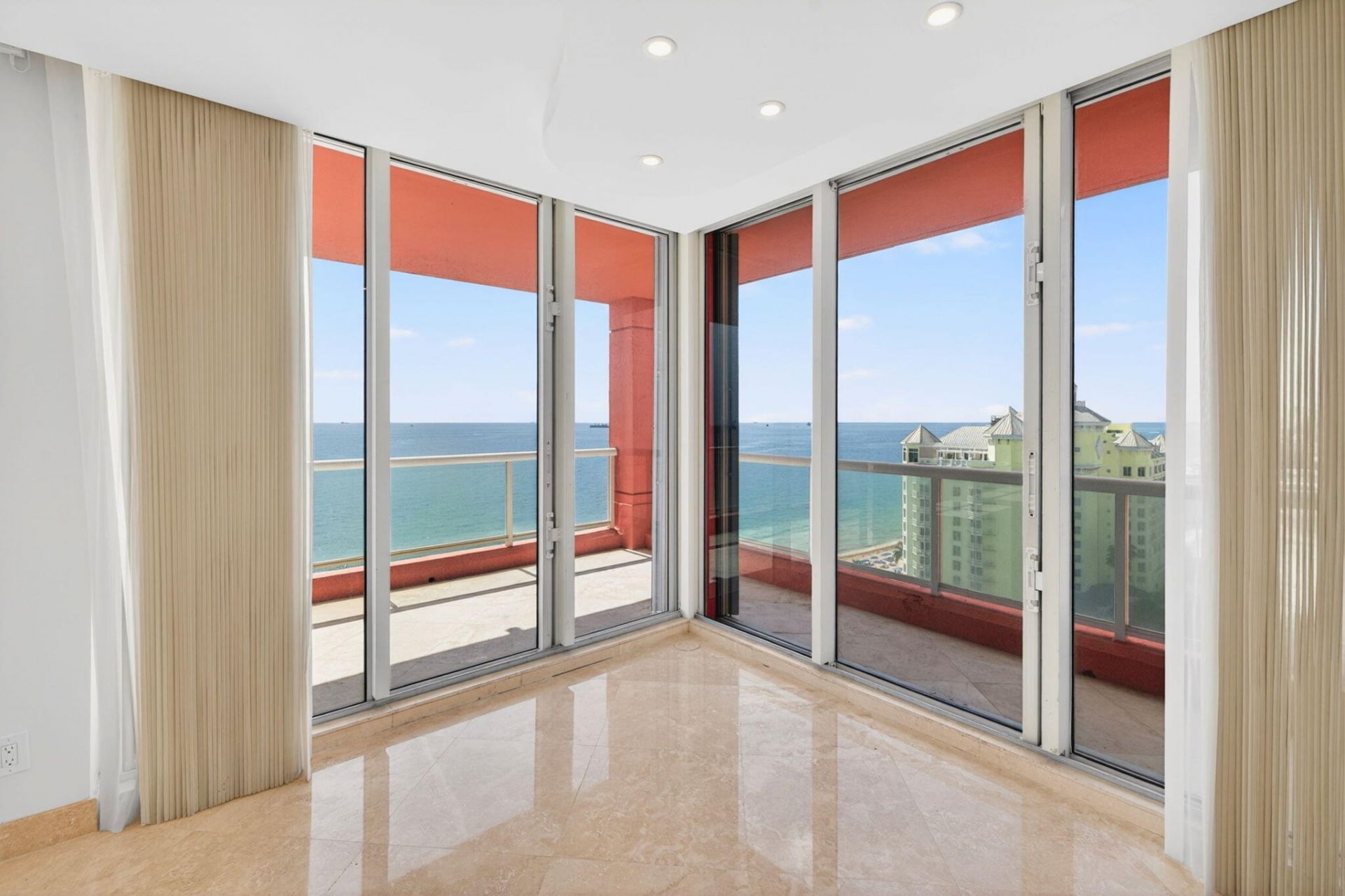 2100 N Ocean Boulevard, Unit 16e, Fort Lauderdale, FL 33305 Photo