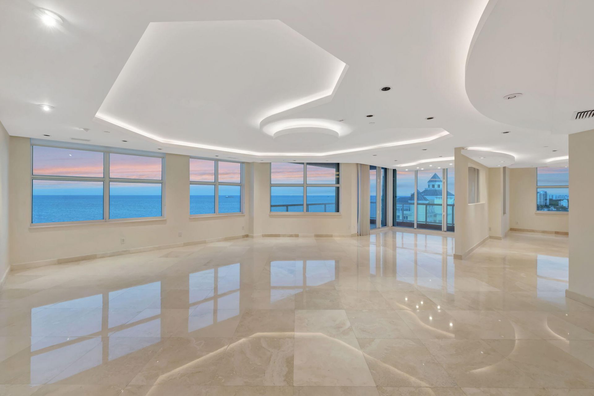 2100 N Ocean Boulevard, Unit 16e, Fort Lauderdale, FL 33305 Photo