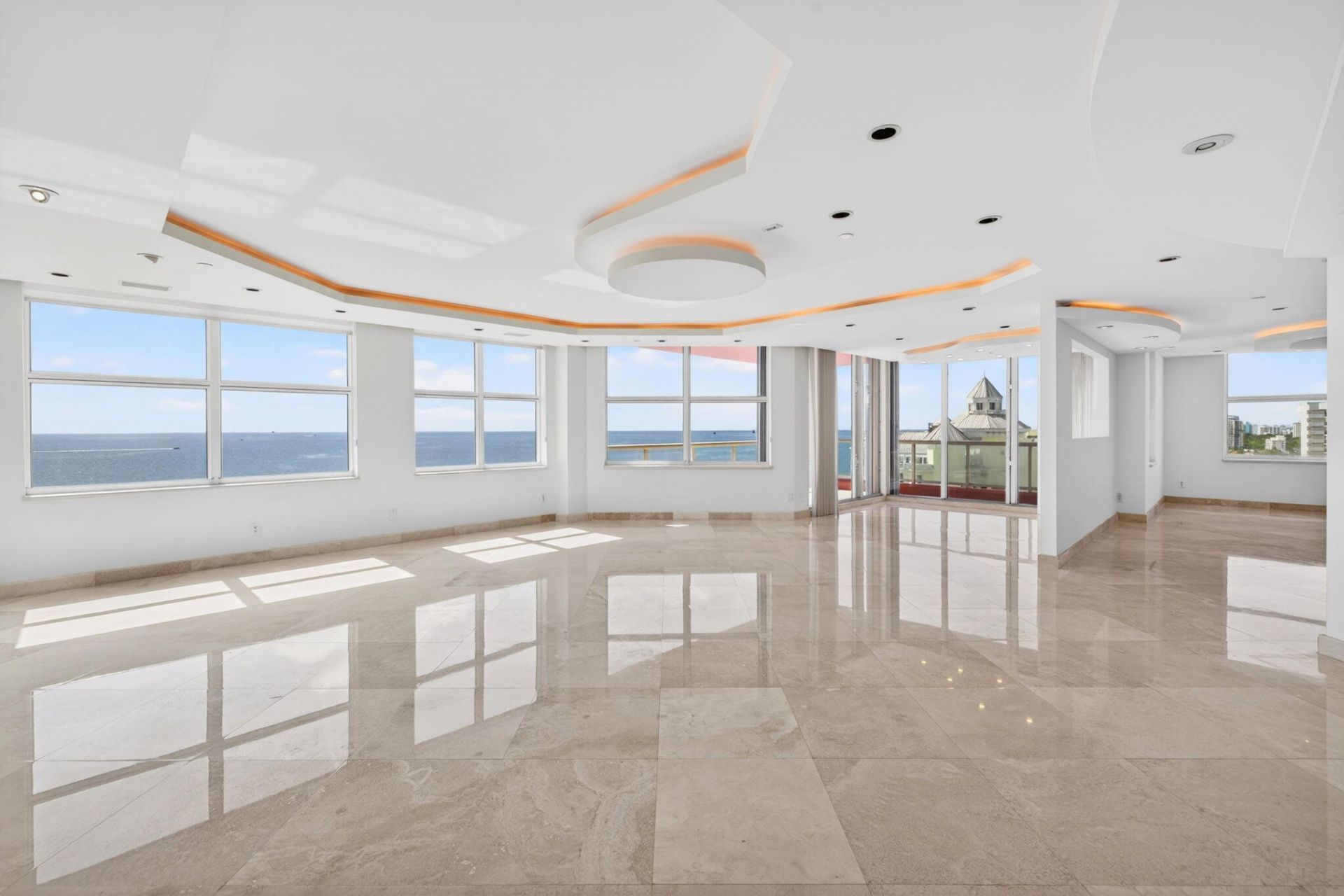 2100 N Ocean Boulevard, Unit 16e, Fort Lauderdale, FL 33305 Photo