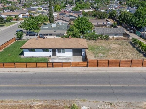 1209 Peach, Livingston, CA 95334