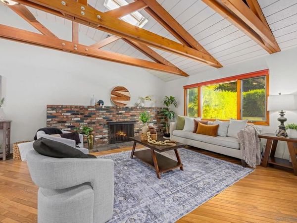 661 Union, Encinitas, CA 92024