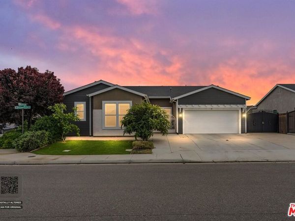 9223 Manor Glen Lane, Shafter, CA 93263