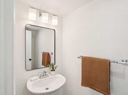 10178 Nick Way, Elk Grove, CA 95757 Photo