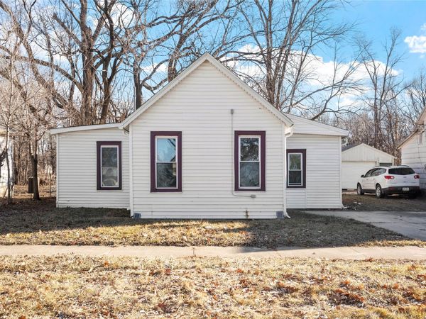 616 3rd Street, Perry, IA 50220