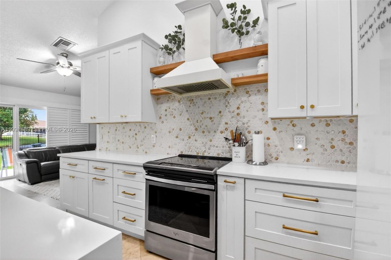 9592 Majestic Way, Unit 9592, Boynton Beach, FL 33437 Photo