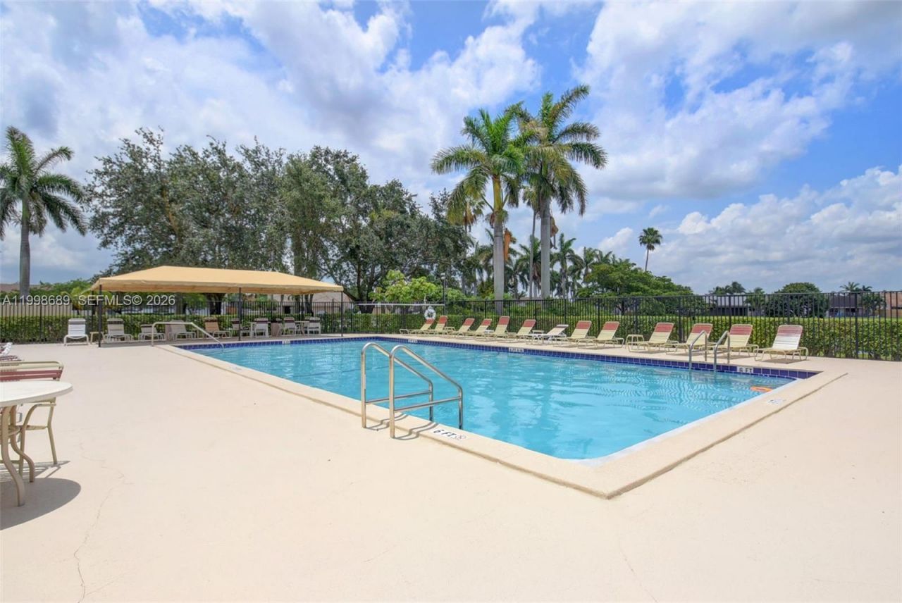 9592 Majestic Way, Unit 9592, Boynton Beach, FL 33437 Photo