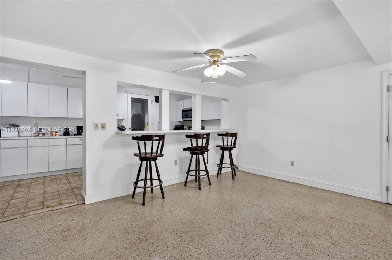 733 W 33rd St, Hialeah, FL 33012 Photo