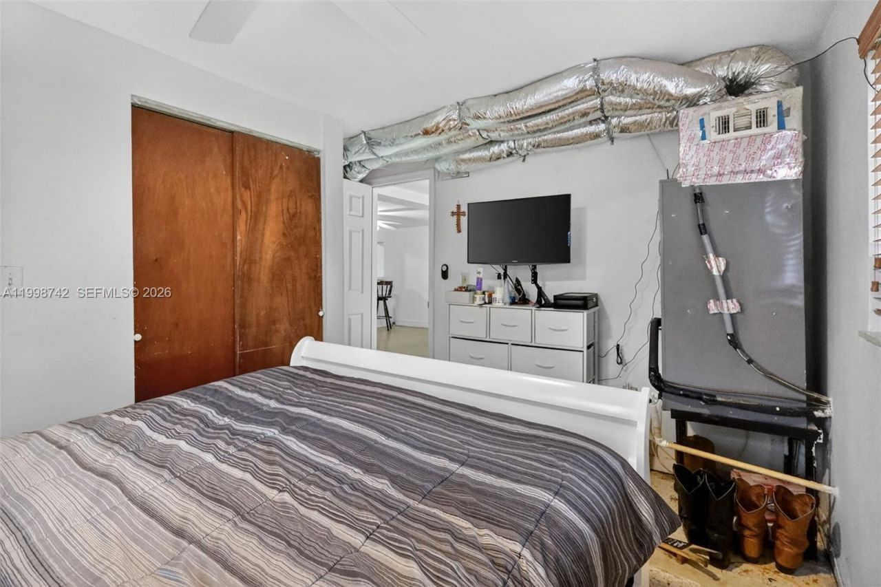 733 W 33rd St , Hialeah, FL 33012 Photo