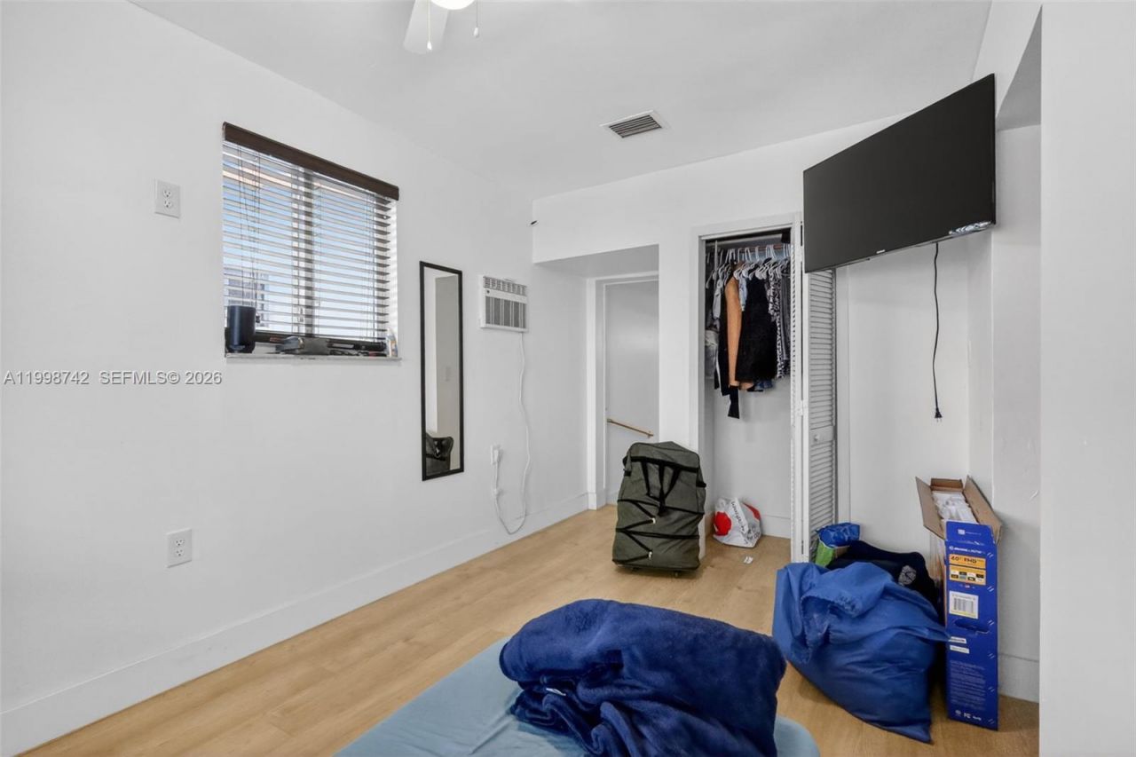 733 W 33rd St , Hialeah, FL 33012 Photo