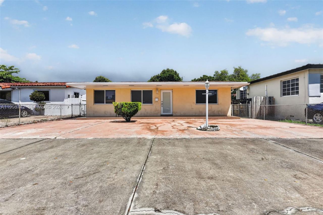 733 W 33rd St, Hialeah, FL 33012 Photo