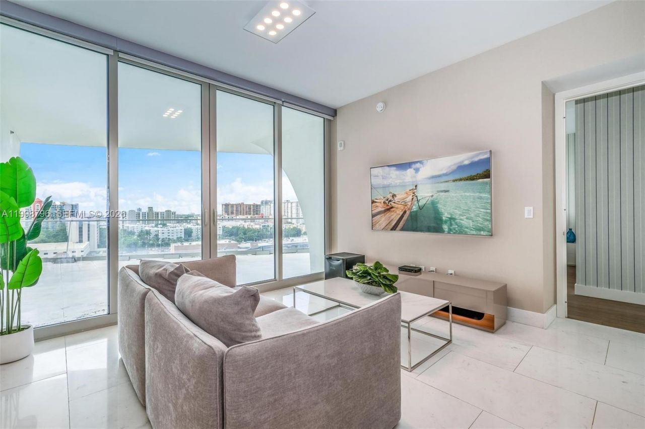 16901 Collins Ave, Unit 903, Sunny Isles Beach, FL 33160 Photo