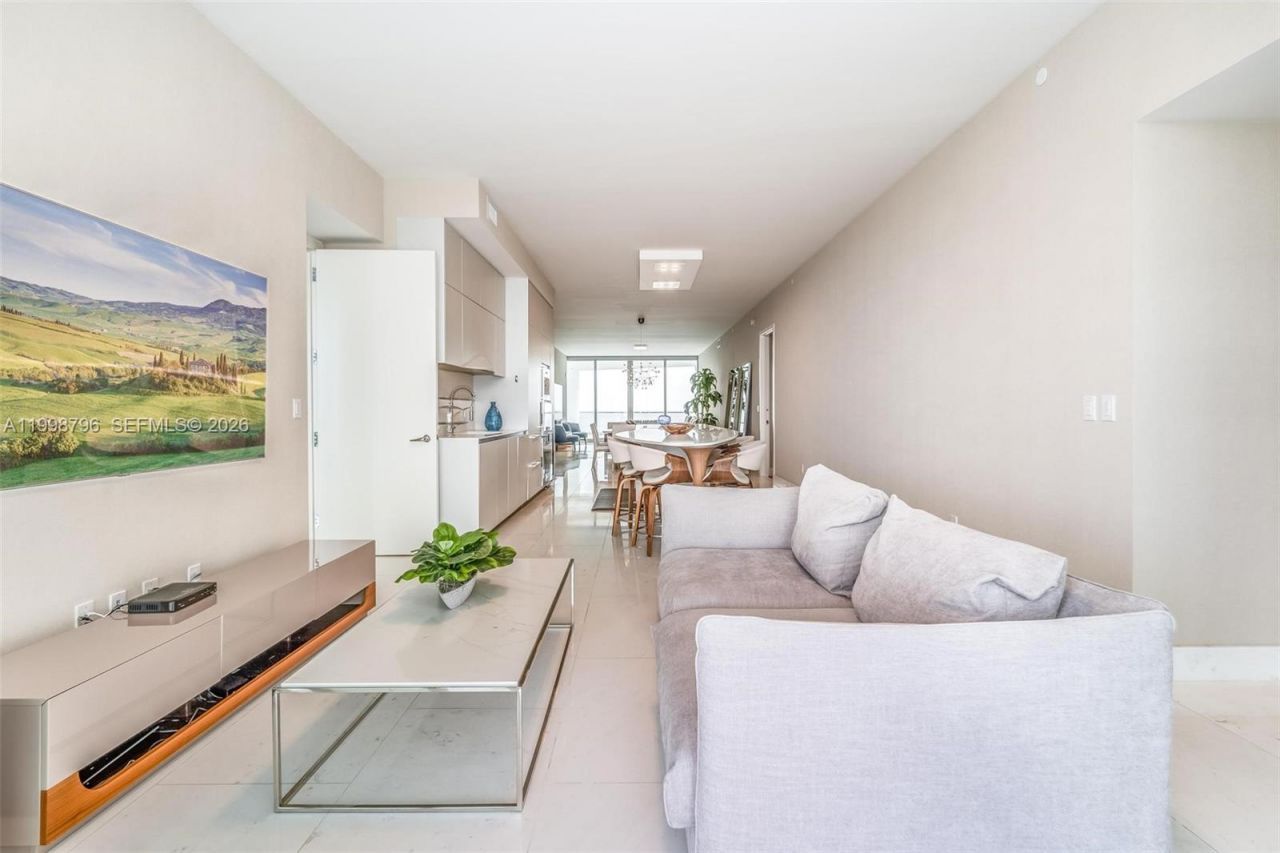 16901 Collins Ave, Unit 903, Sunny Isles Beach, FL 33160 Photo