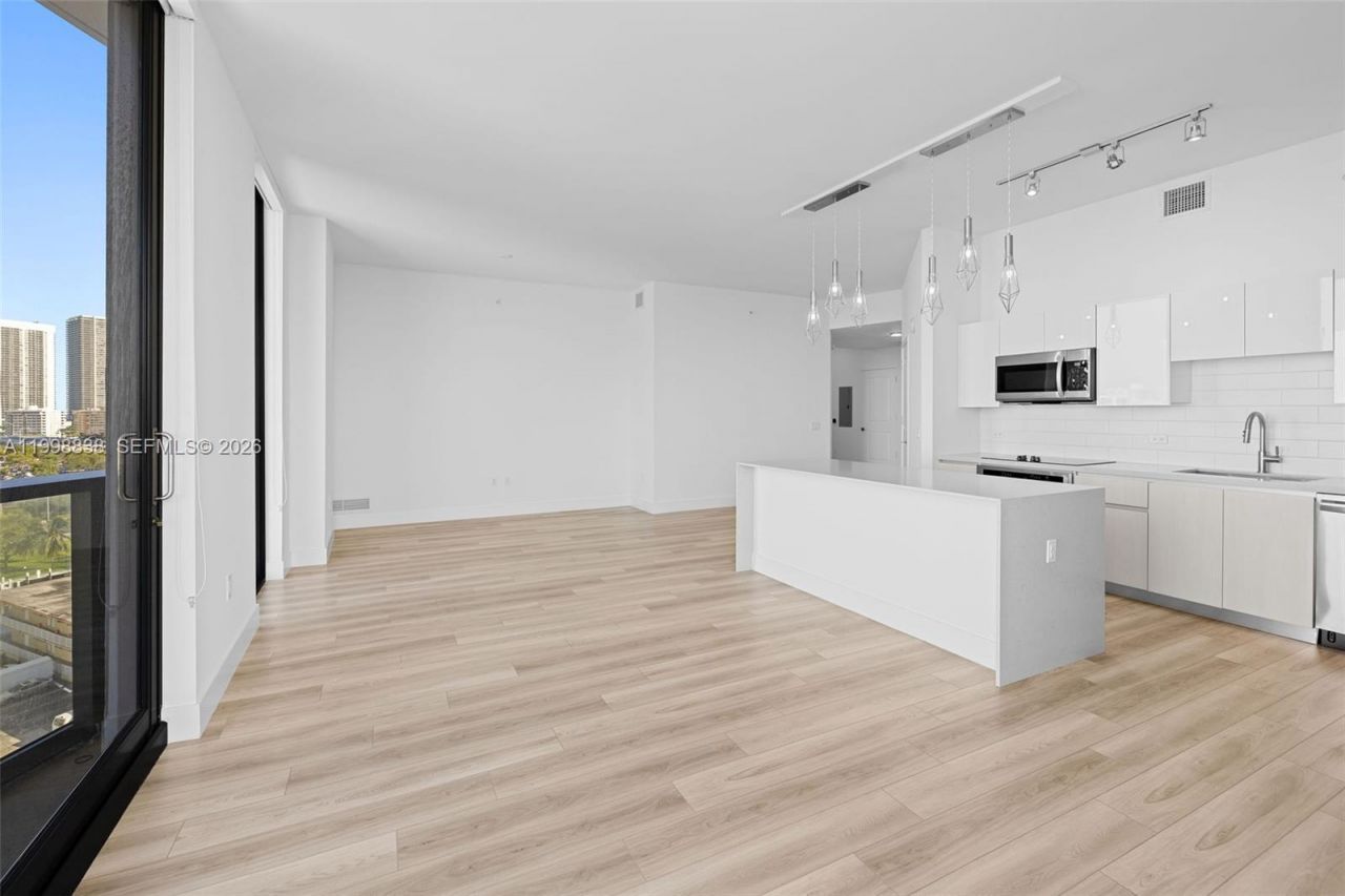 101 Diplomat Pkwy, Unit 1201, Hallandale Beach, FL 33009 Photo