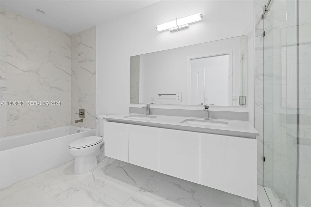101 Diplomat Pkwy, Unit 1201, Hallandale Beach, FL 33009 Photo