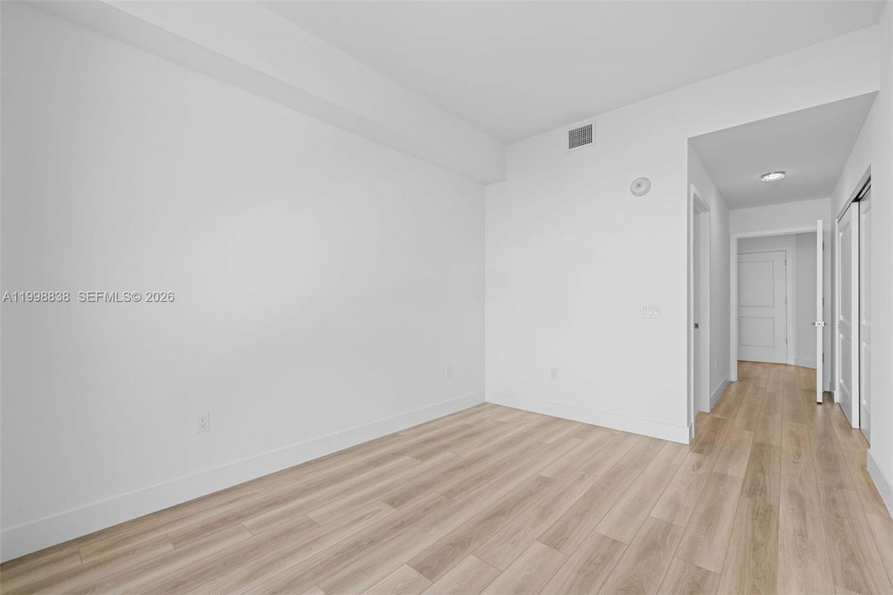 101 Diplomat Pkwy, Unit 1201, Hallandale Beach, FL 33009 Photo