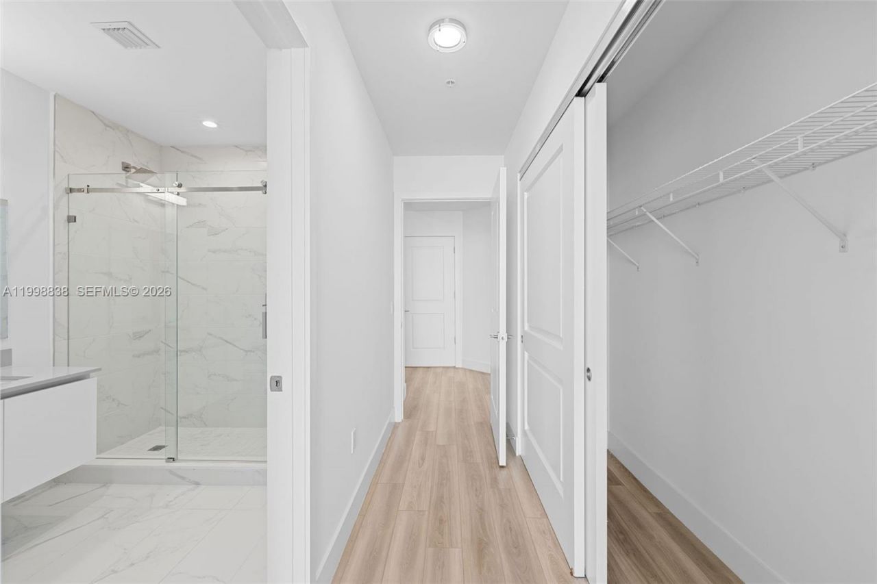 101 Diplomat Pkwy, Unit 1201, Hallandale Beach, FL 33009 Photo
