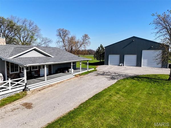 55272 Buffalo Lane , New London, MO 63459
