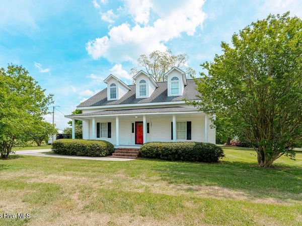 2881 Honey Hill Road, Hallsboro, NC 28442