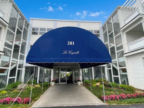 281 Dune Road, Unit 18a, Westhampton Beach, NY 11978