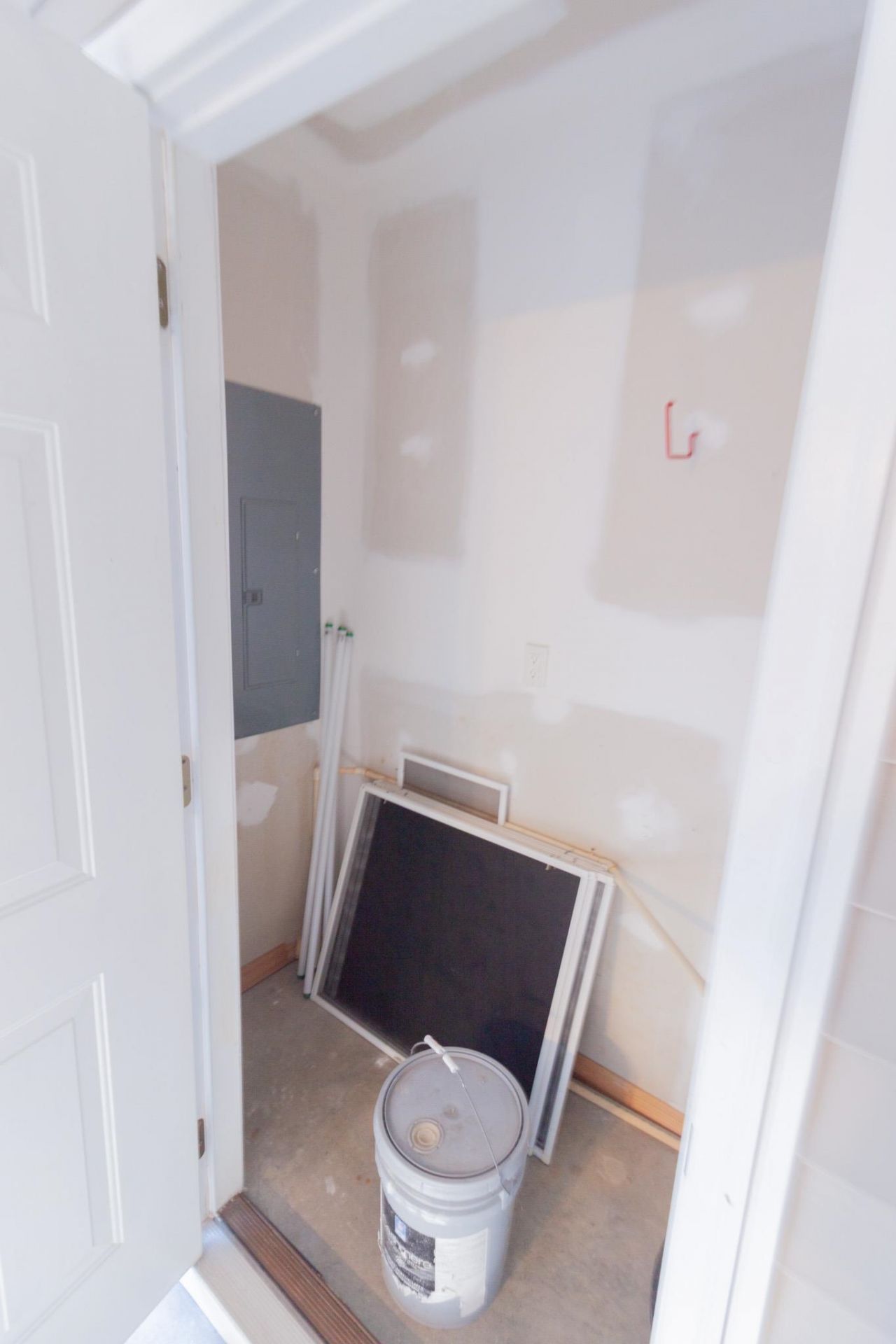 187 Madrid Dr. Photo 16