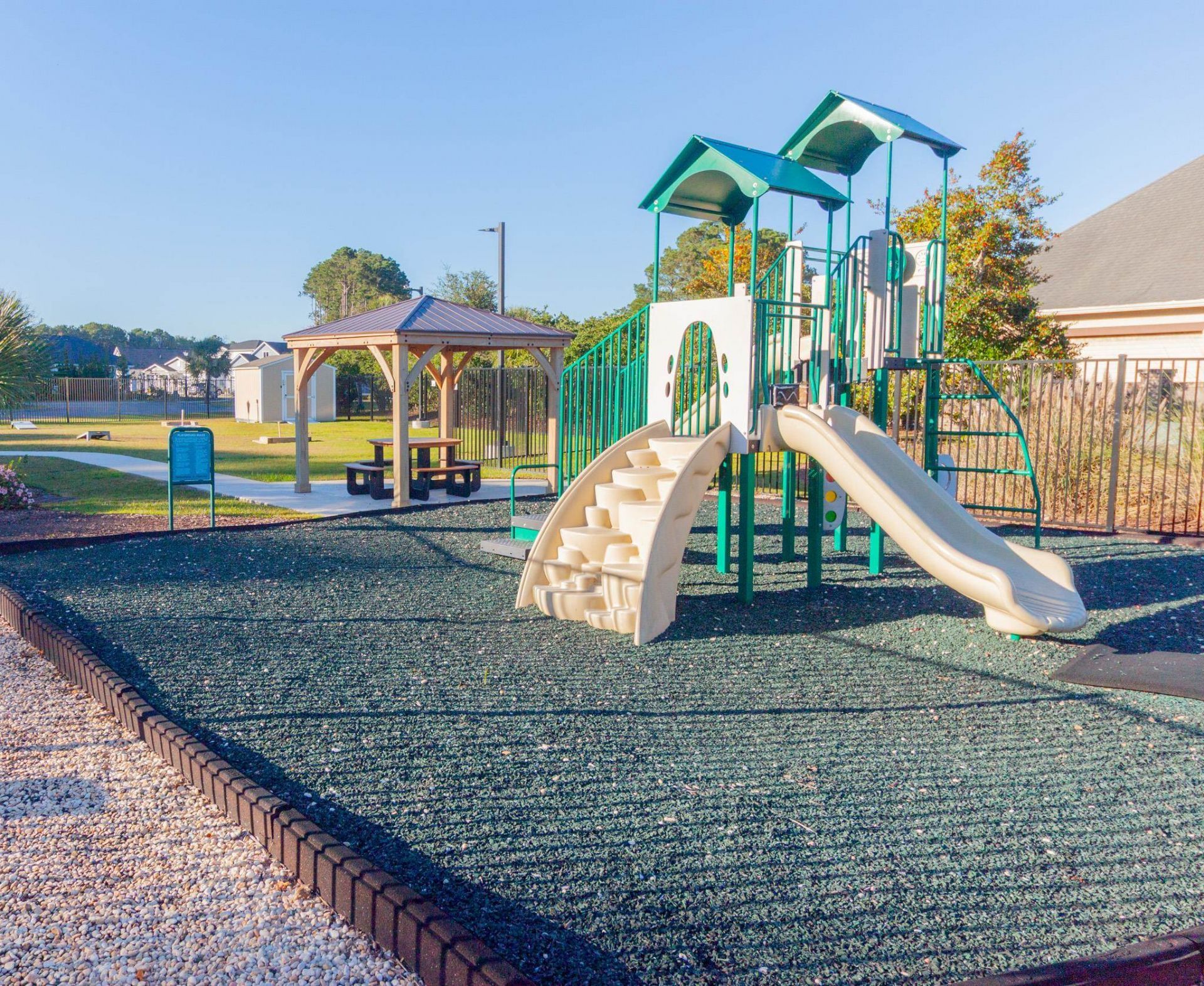 187 Madrid Dr. Photo 18