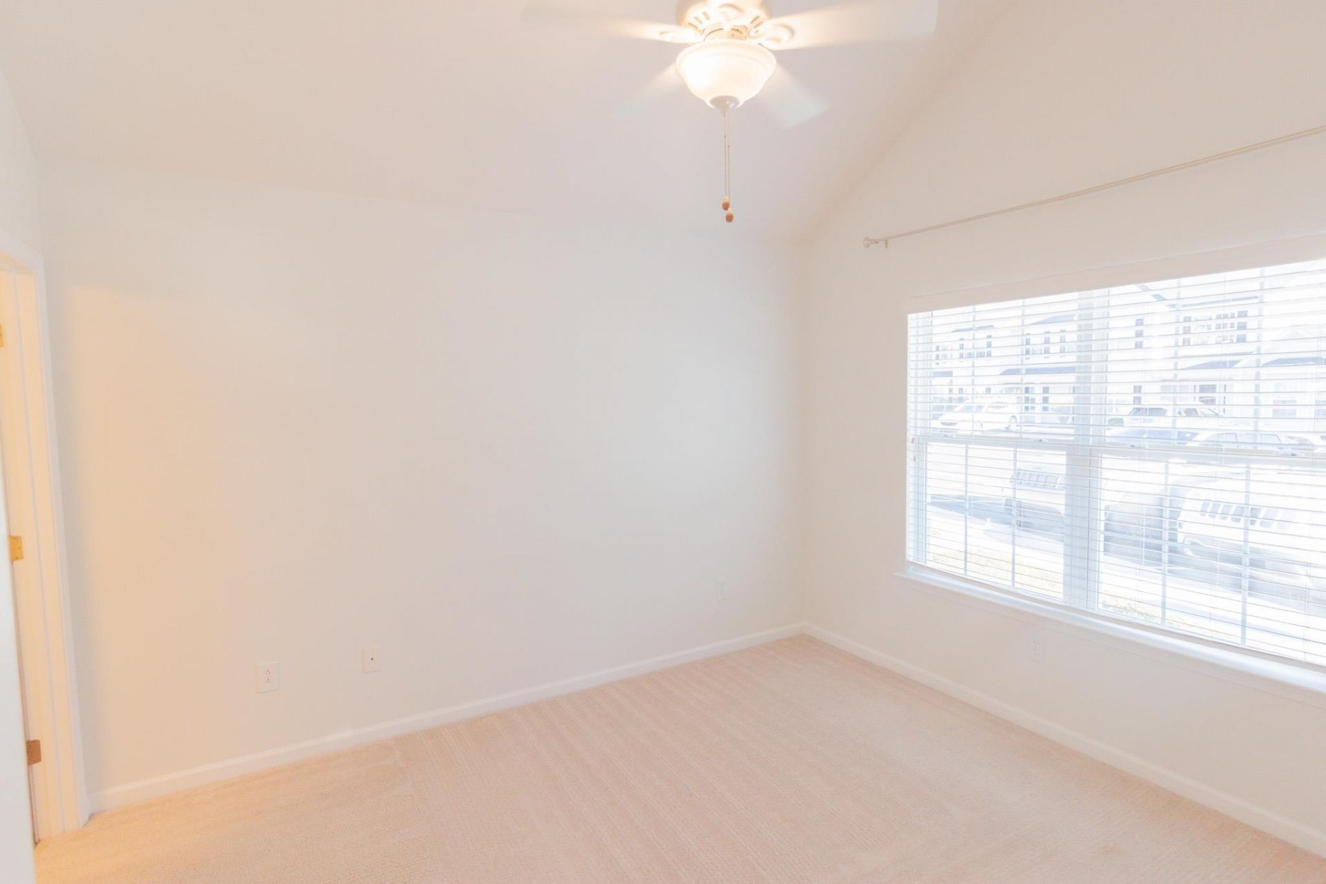 187 Madrid Dr. Photo 7