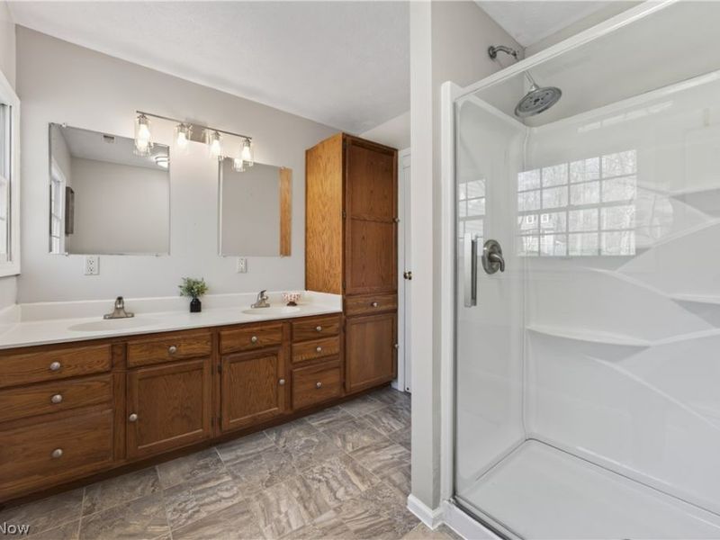 8253 Summit Drive, Chagrin Falls, OH 44023 Photo 22