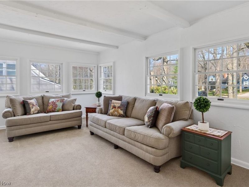 8253 Summit Drive, Chagrin Falls, OH 44023 Photo 4