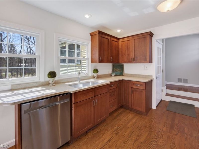 8253 Summit Drive, Chagrin Falls, OH 44023 Photo 8