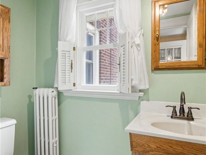 160 Castle Boulevard, Akron, OH 44313 Photo 19