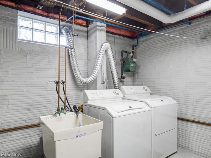 160 Castle Boulevard, Akron, OH 44313 Photo 31