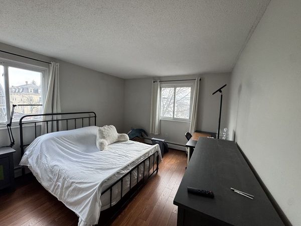 110 Pearl St, Unit 9, Somerville, MA 02145