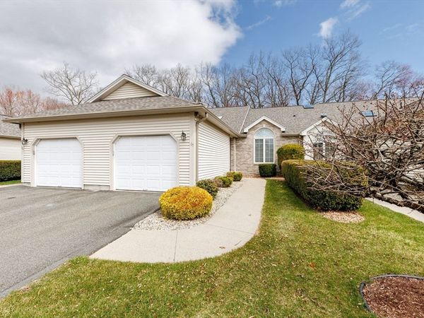 85 Pine Grove Dr, Unit 85, South Hadley, MA 01075