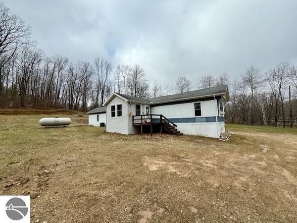 2888 Timberlane Road, Harrison, MI 48625